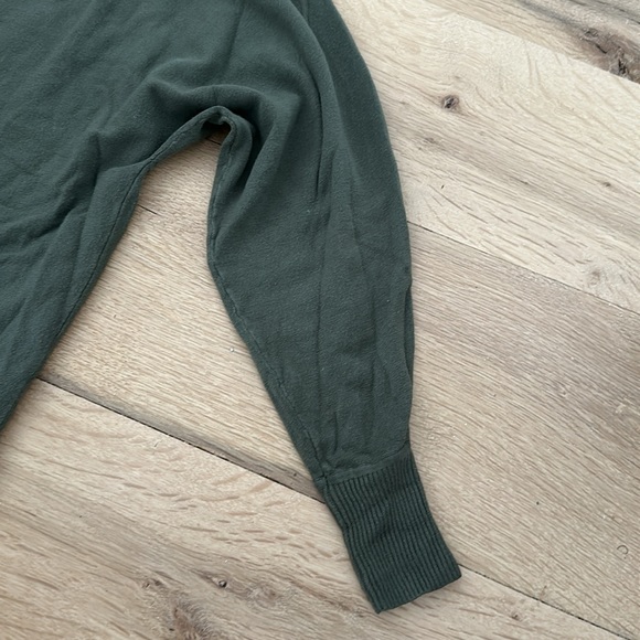Loft XXS Petite Green Sweater - Picture 3 of 3